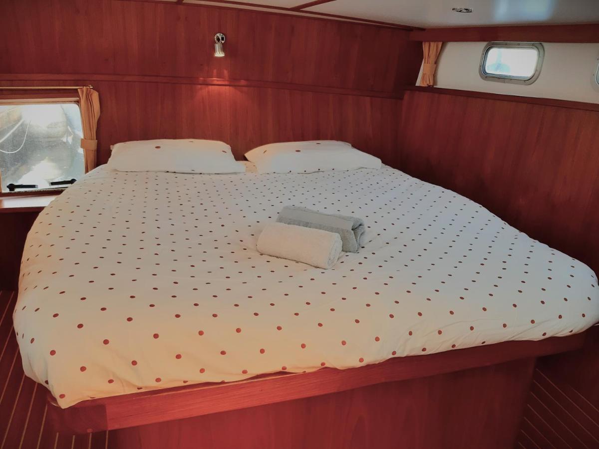 Motor Yacht Amazone Ξενοδοχείο Άμστερνταμ Εξωτερικό φωτογραφία